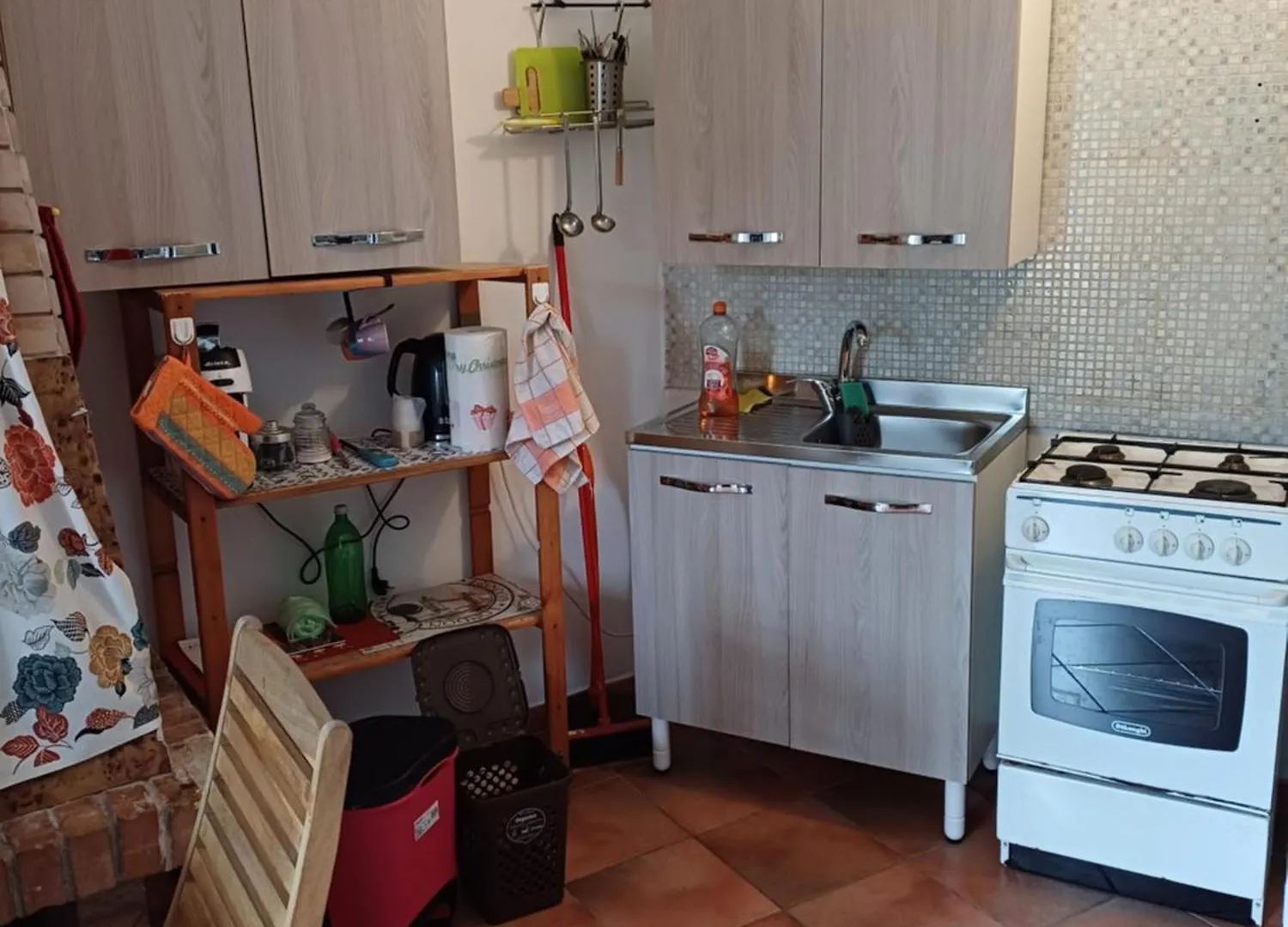 Villa Alma Bari 0*,  Italien